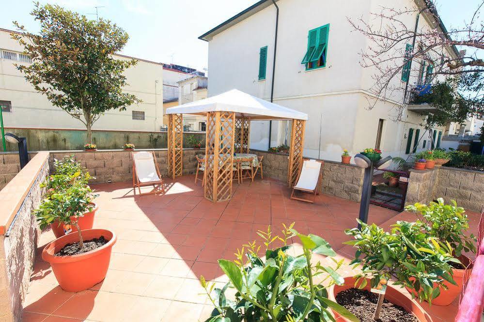Domus Socolatae Apartments&Suites Follonica Exterior foto